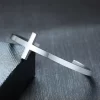 minimalistische christelijke kruis armband