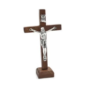 klein houten crucifix